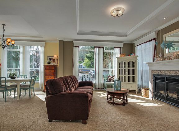 2nd image of 444 Whispering Pines Dr Space 128