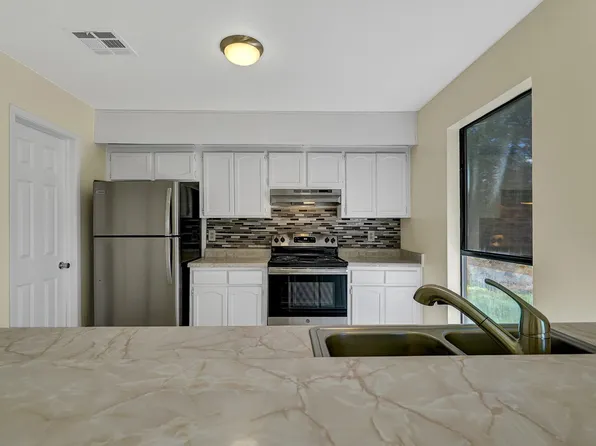 191 Mulberry Ave APT G, El Paso, TX 79932
