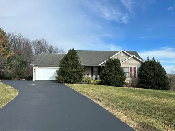 16800 Chase Ln, Abingdon, VA 24210