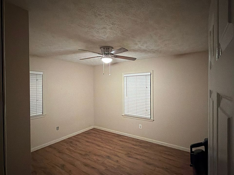 1st image of 4461 Noland Dr #1