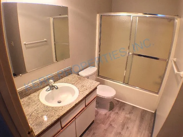 2219 SE Reedway St — Photo 10