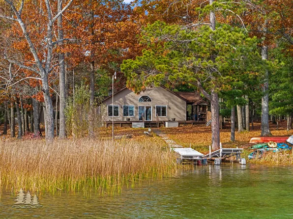9356 Long Trl, Grayling, MI 49738