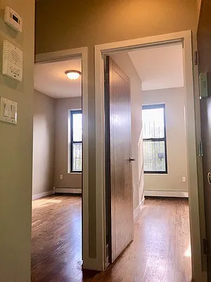 Rented by Nest Seekers International | media 27