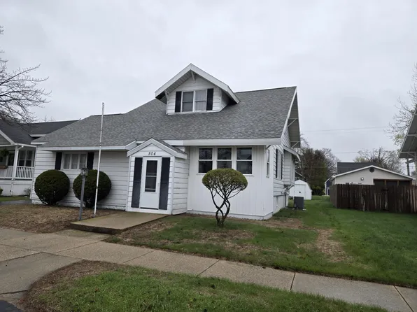 504 N Rath Ave, Ludington, MI 49431