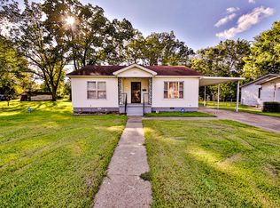 305 N 5th St, West Helena, AR 72390