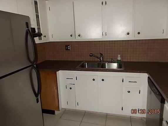 3rd image of 702 SE 2nd Ave APT 407