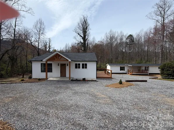 5580 & 5588 Sugar Hill Rd, Marion, NC 28752