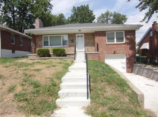 825 Chain Of Rocks Dr, Saint Louis, MO 63137