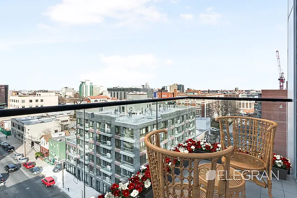 Rented by (Legacy) Elegran | media 15