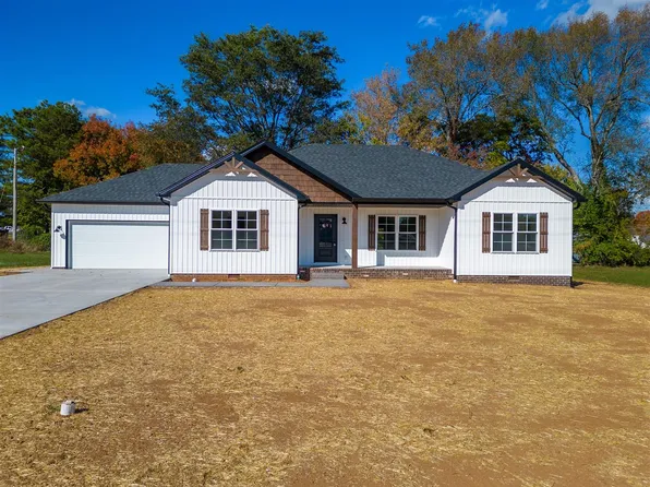 105 Virginia Dr, Auburn, KY 42206