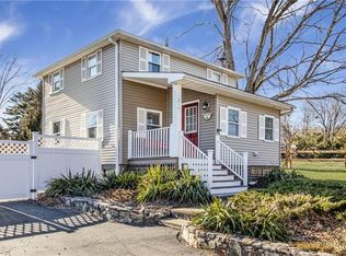 25A Adams Rush Rd, Cortlandt Manor, NY 10567