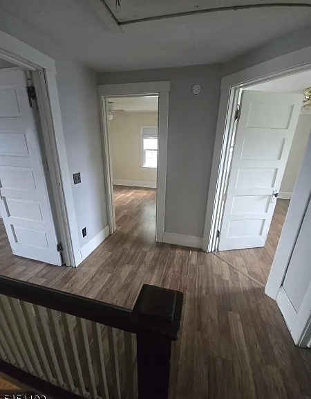 323 Irwin St — Photo 13