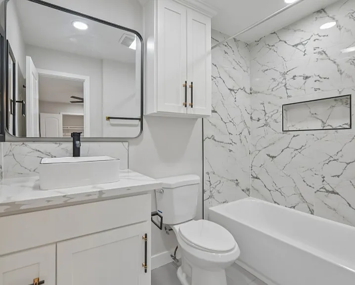 14420 Vista Real Apts — Photo 35
