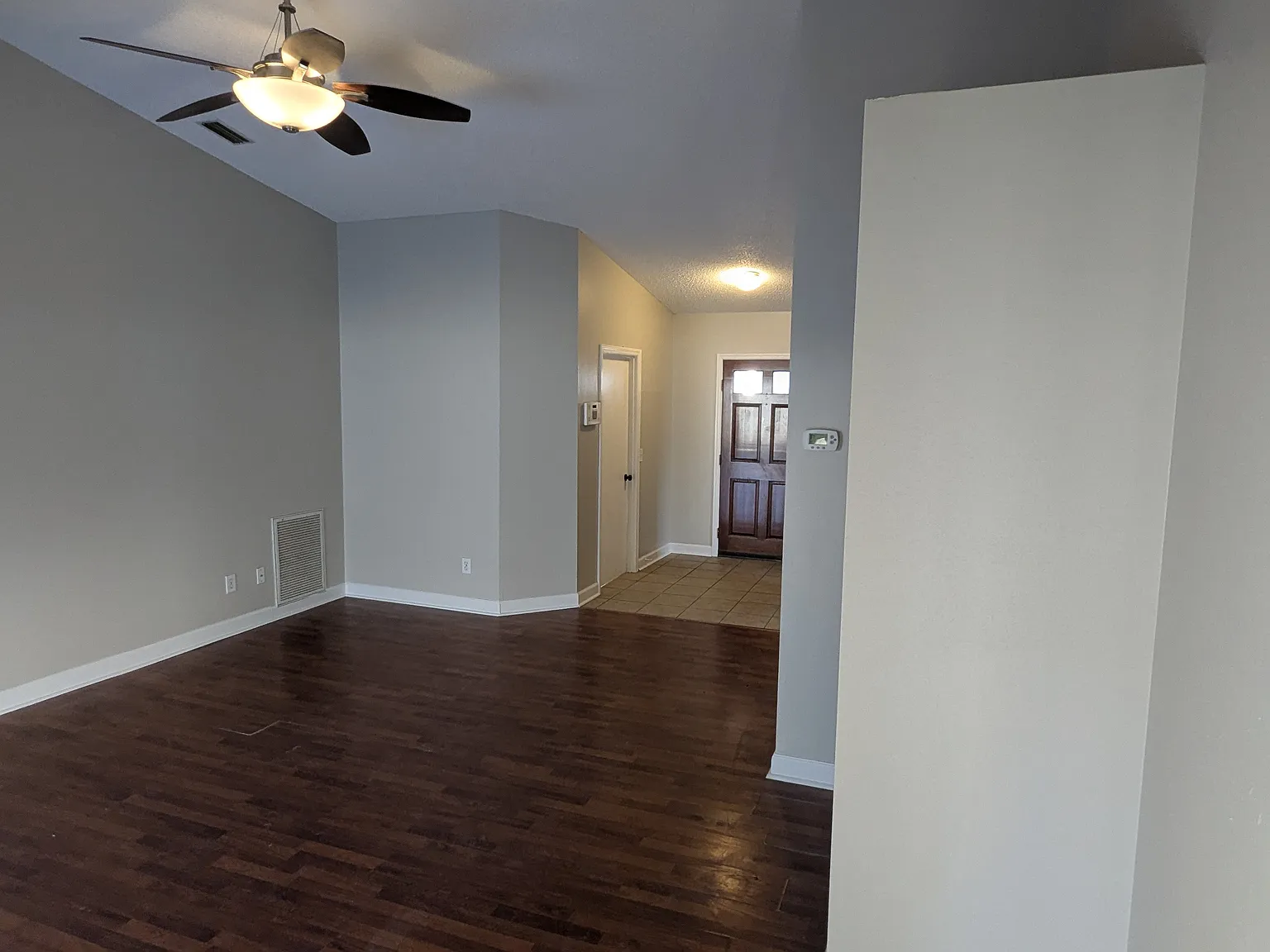 3 bed, 1368 sqft, $3,250 — Photo 4