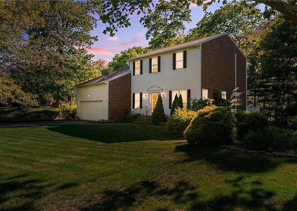 1st image of 157 Orchard Woods Dr N