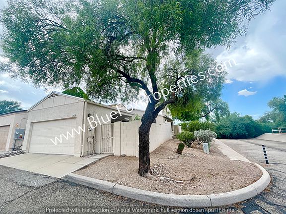 2nd image of 2469 N Palo Hacha Dr