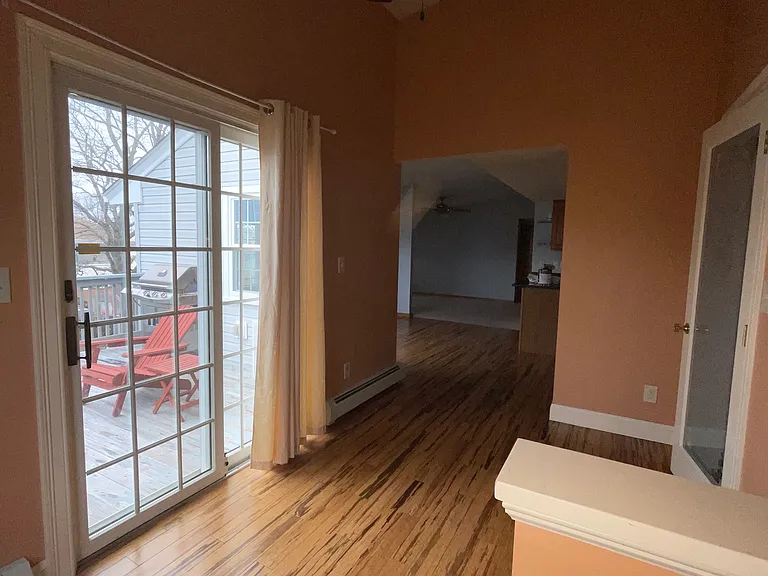 132 Pitman St — Photo 11