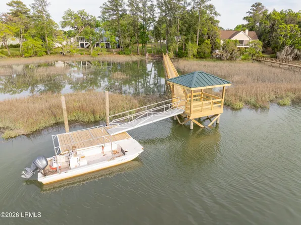 1073 Otter Cir, Beaufort, SC 29902