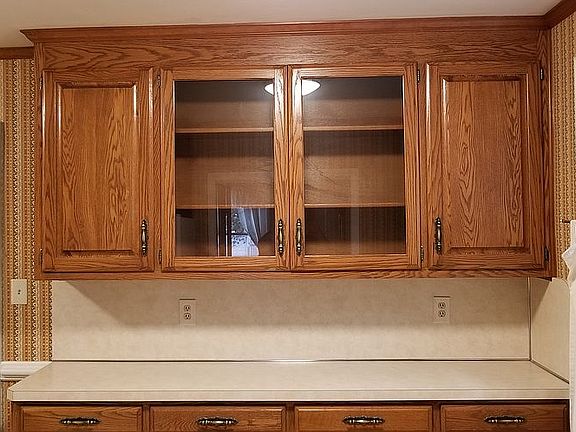 oak cabinets