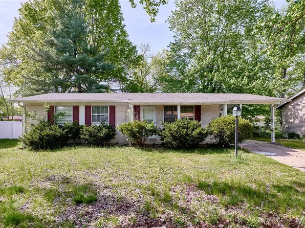 11970 Del Reo Ct, Saint Louis, MO 63138