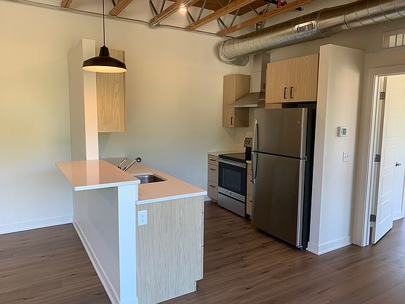 3rd image of 317 Central Ave #202