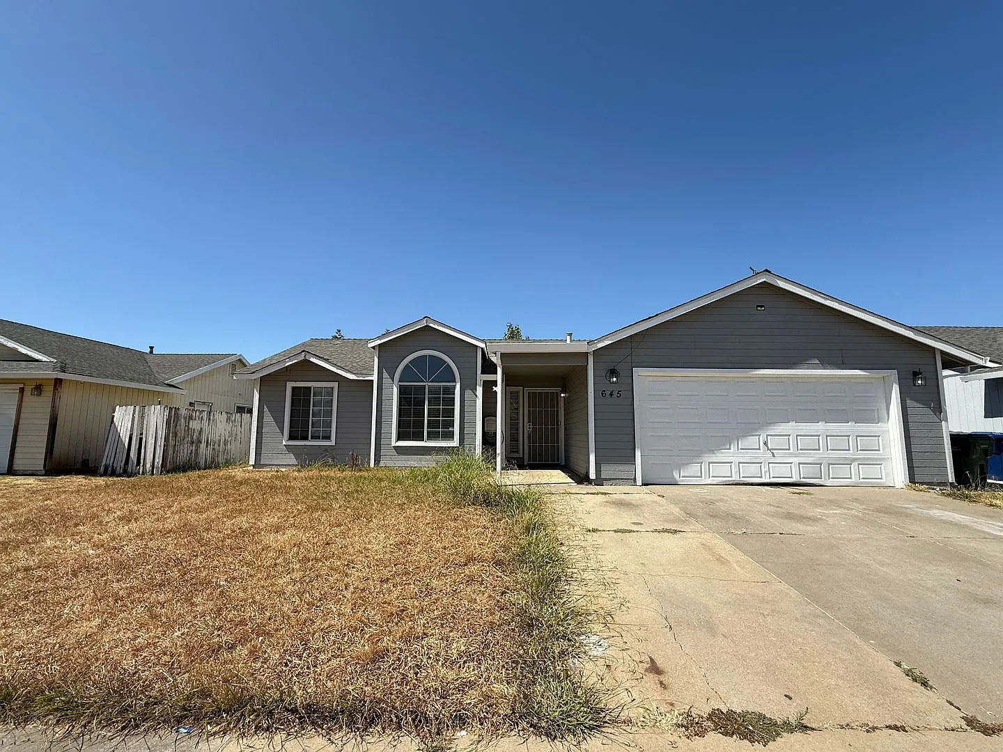 645 Coral Sun Ct photo 1