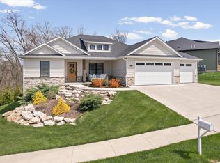 5432 Heath Ct, Columbia, MO 65203