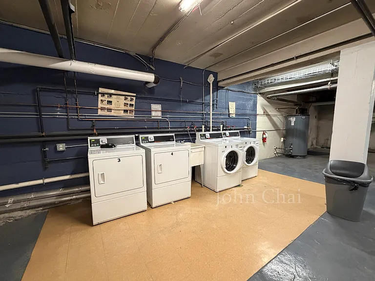 2051 Commonwealth Ave #2 — Photo 32