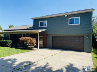 15309 Allen Rd, Southgate, MI 48195