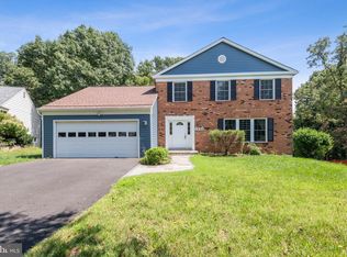 5888 6th St, Falls Church, VA 22041