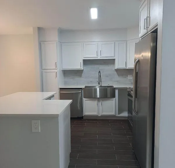 2269 NE 2nd Ave — Photo 4