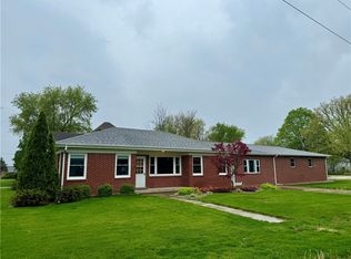 801 S 3rd St, Hoopeston, IL 60942