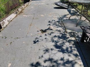 5534 N American St, Philadelphia, PA 19120
