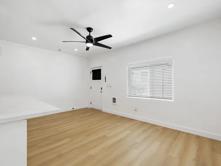 1539 Glenwood Dr #1539 — Photo 9