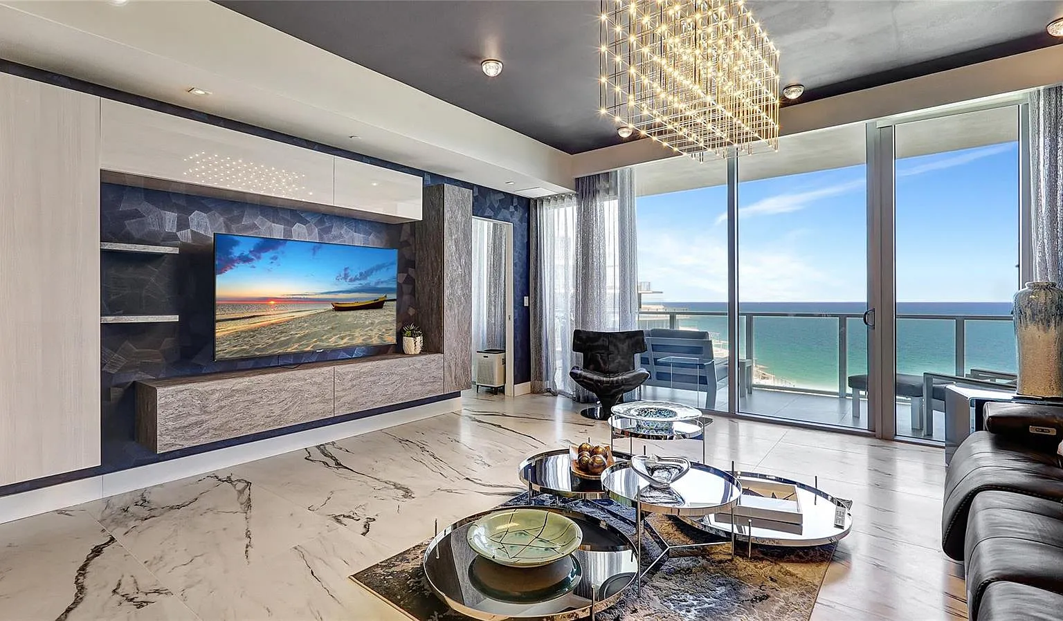 1 bed, 1294 sqft, $11,000 — Photo 1