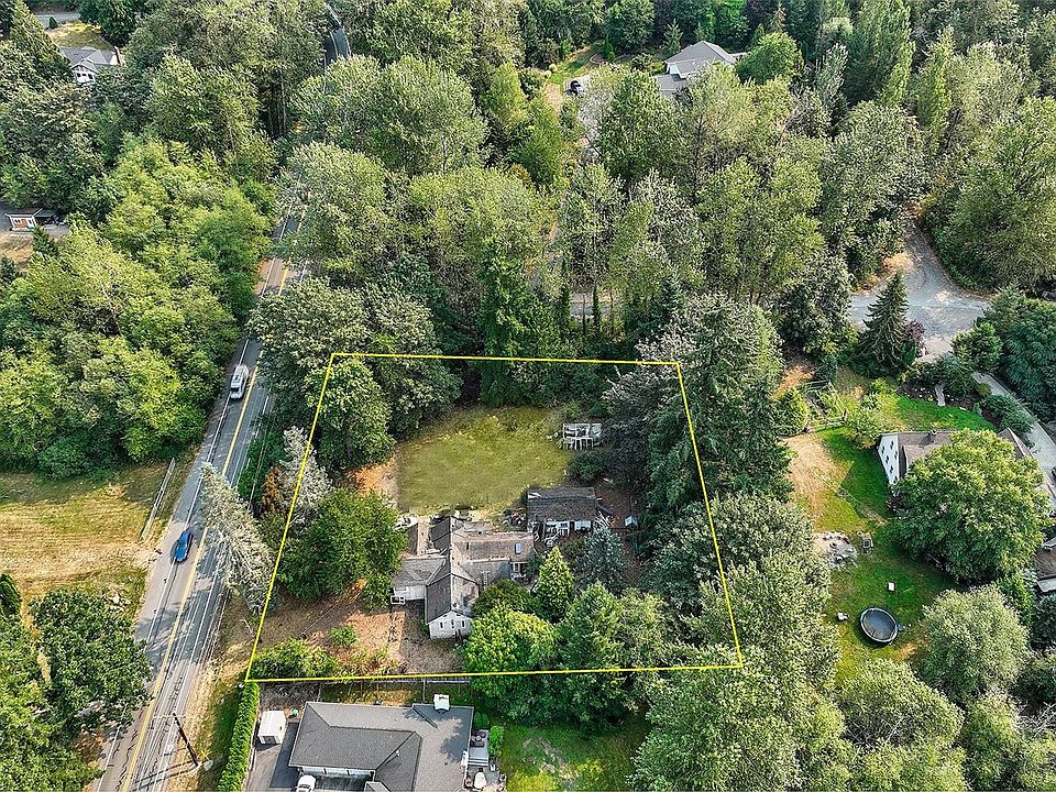 1st image of 20453 NE 133rd St