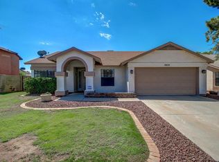 3925 W Misty Willow Ln, Glendale, AZ 85310
