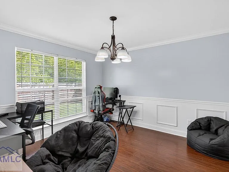 182 Grandview Dr — Photo 14