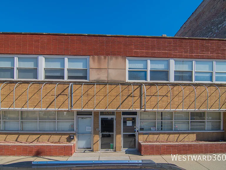 8551 S Stony Island Ave #1 — Photo 1