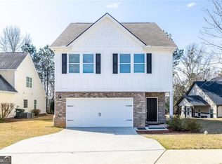 9122 Golfview Cir, Covington, GA 30014