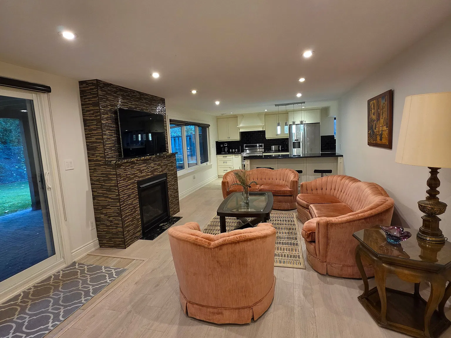 2 bed, $3,100 — Photo 3