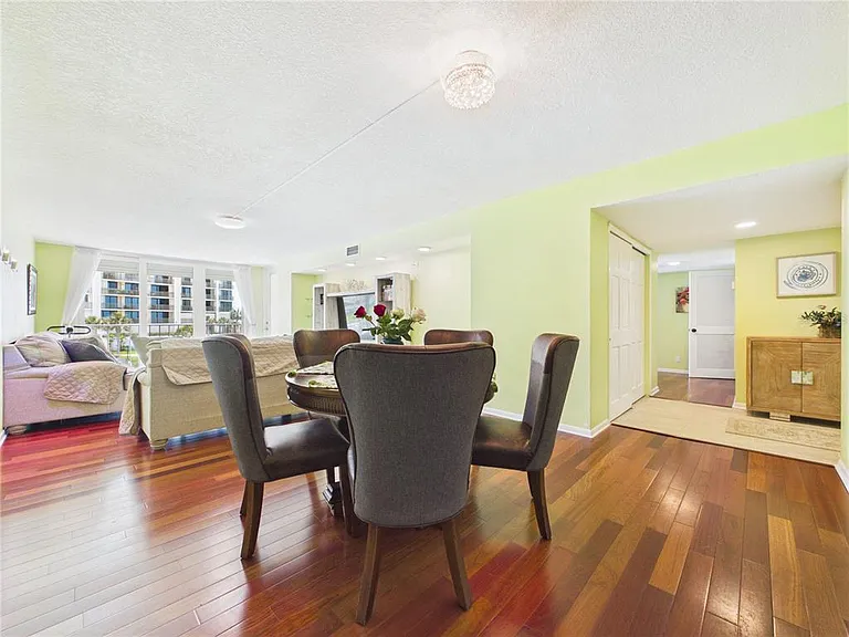 1400 Gulf Blvd #212 — Photo 12