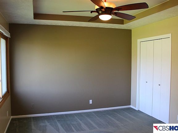 5th image of 2104 Queen Dr