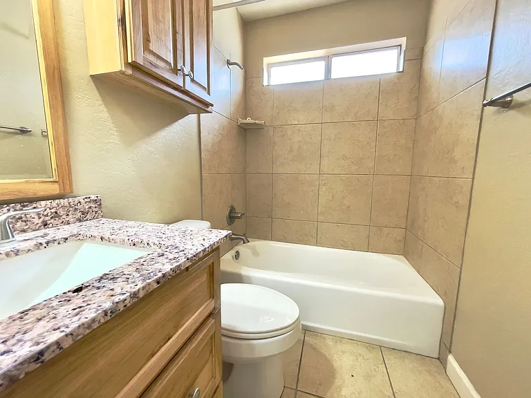 1128 Stetson Rd — Photo 6