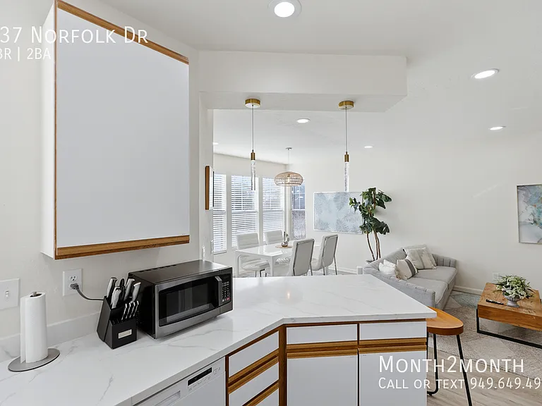 437 Norfolk Dr — Photo 52