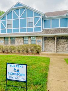 7042 N Fisk Ct, Kansas City, MO, 64151