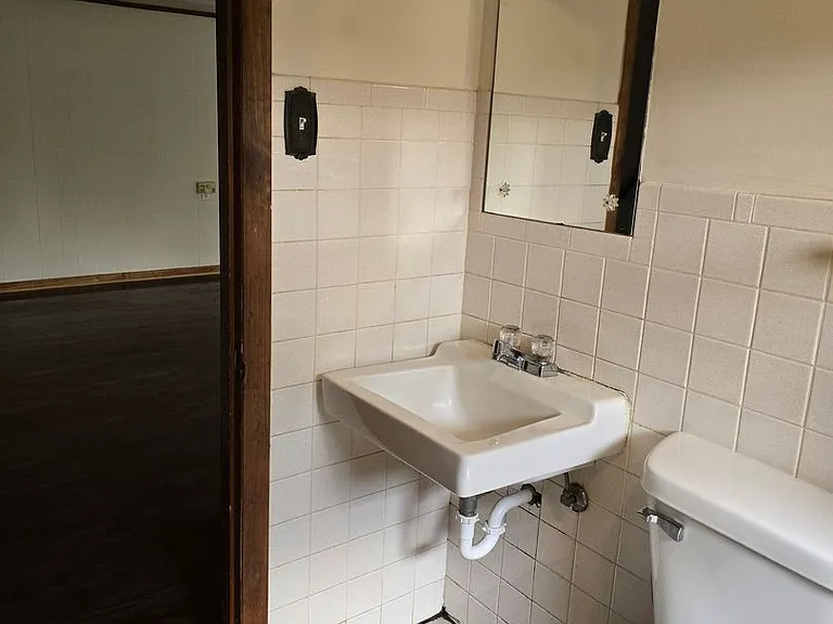 2505 Andy Dr — Photo 8