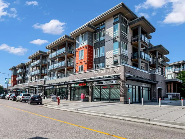 23233 Gilley Rd #402, Richmond, BC V6V 1E4