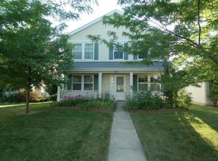 46 Wingate Dr, Oswego, IL 60543