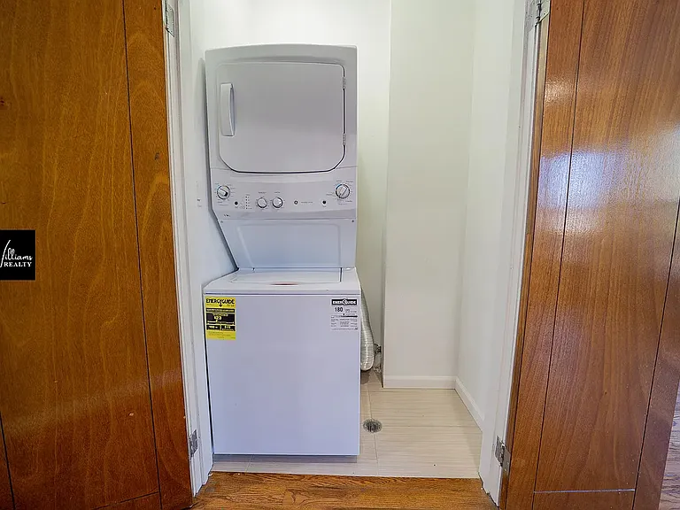 697 Madison St #2 — Photo 9